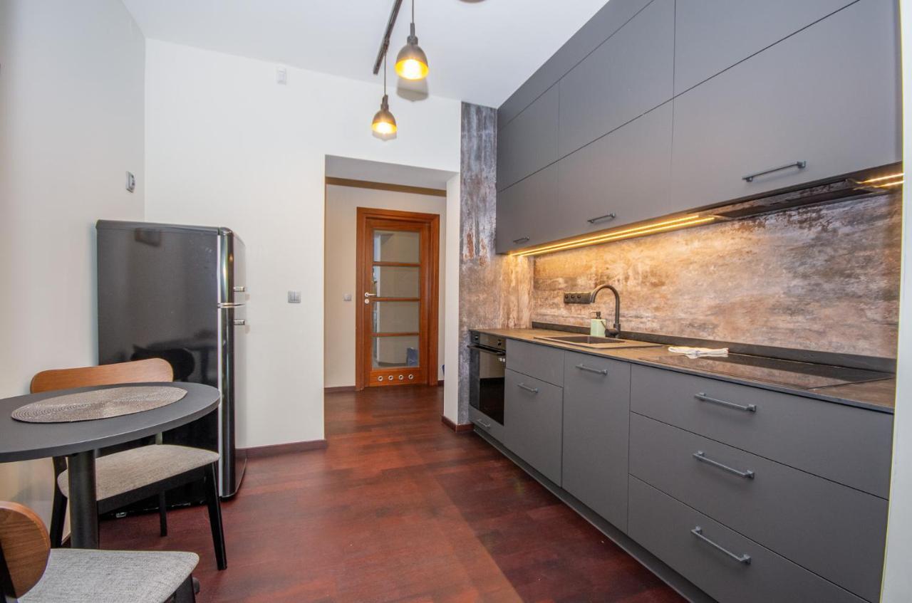 Inpoint Old Town Apartments Cracovia Exterior foto