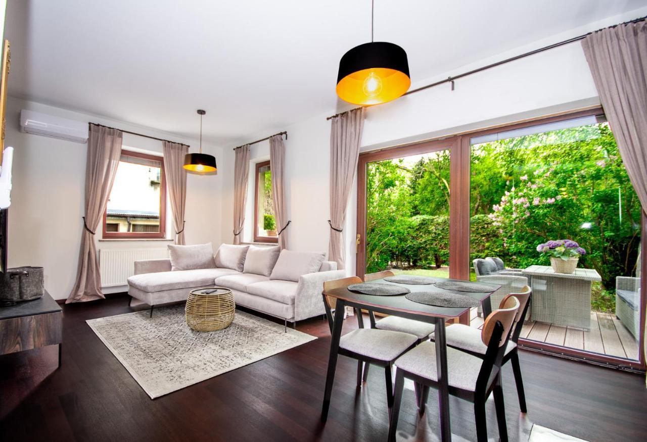 Inpoint Old Town Apartments Cracovia Exterior foto